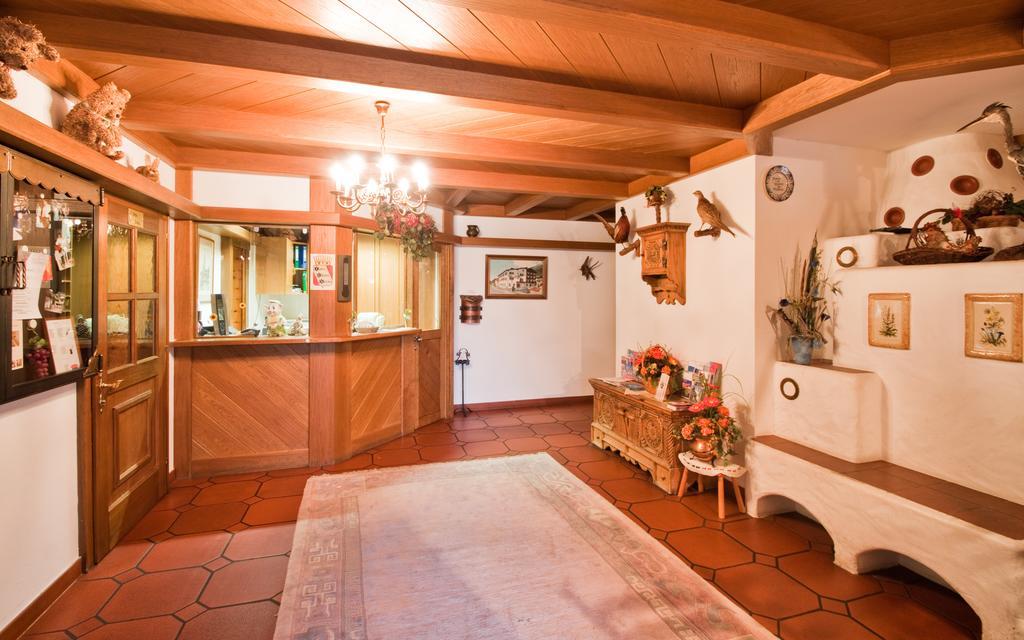 Hotel Traube Sankt Gallenkirch Extérieur photo