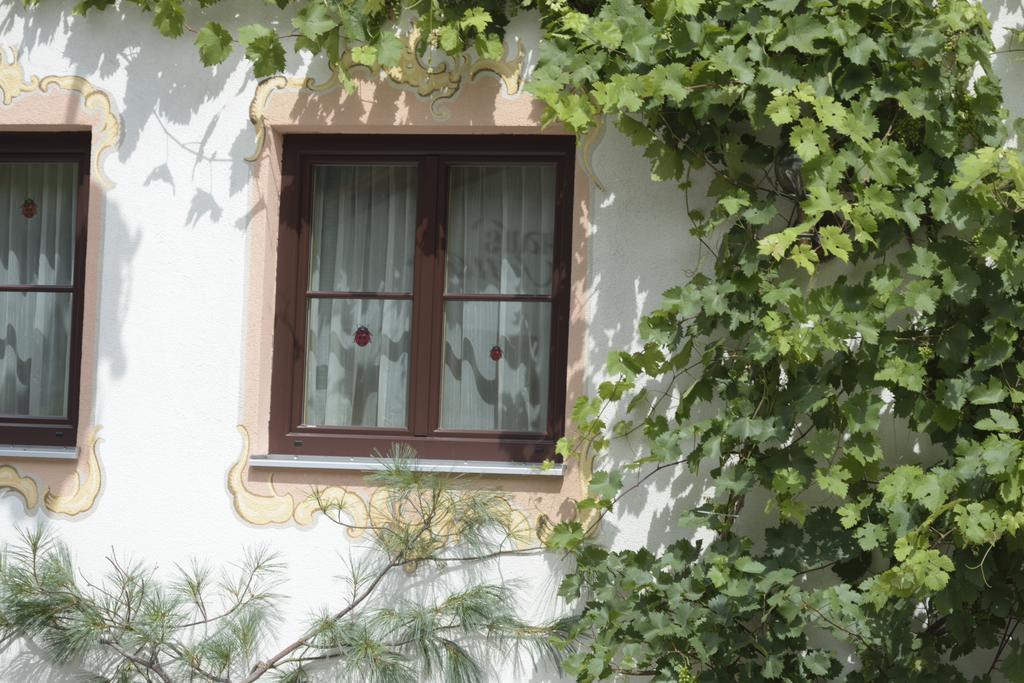 Hotel Traube Sankt Gallenkirch Extérieur photo