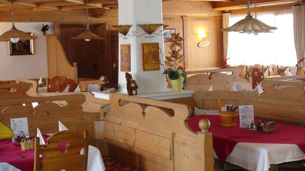 Hotel Traube Sankt Gallenkirch Extérieur photo